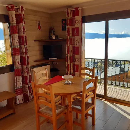 Les Lupins T2 Font-Romeu-Odeillo-Via